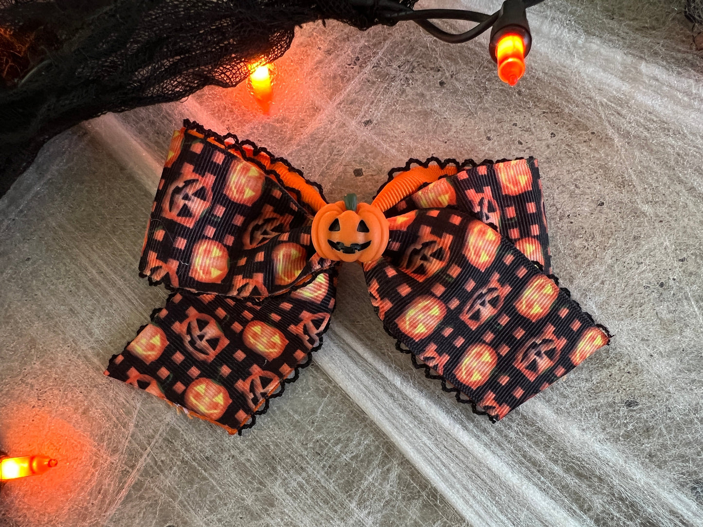 Pumpkin Bow