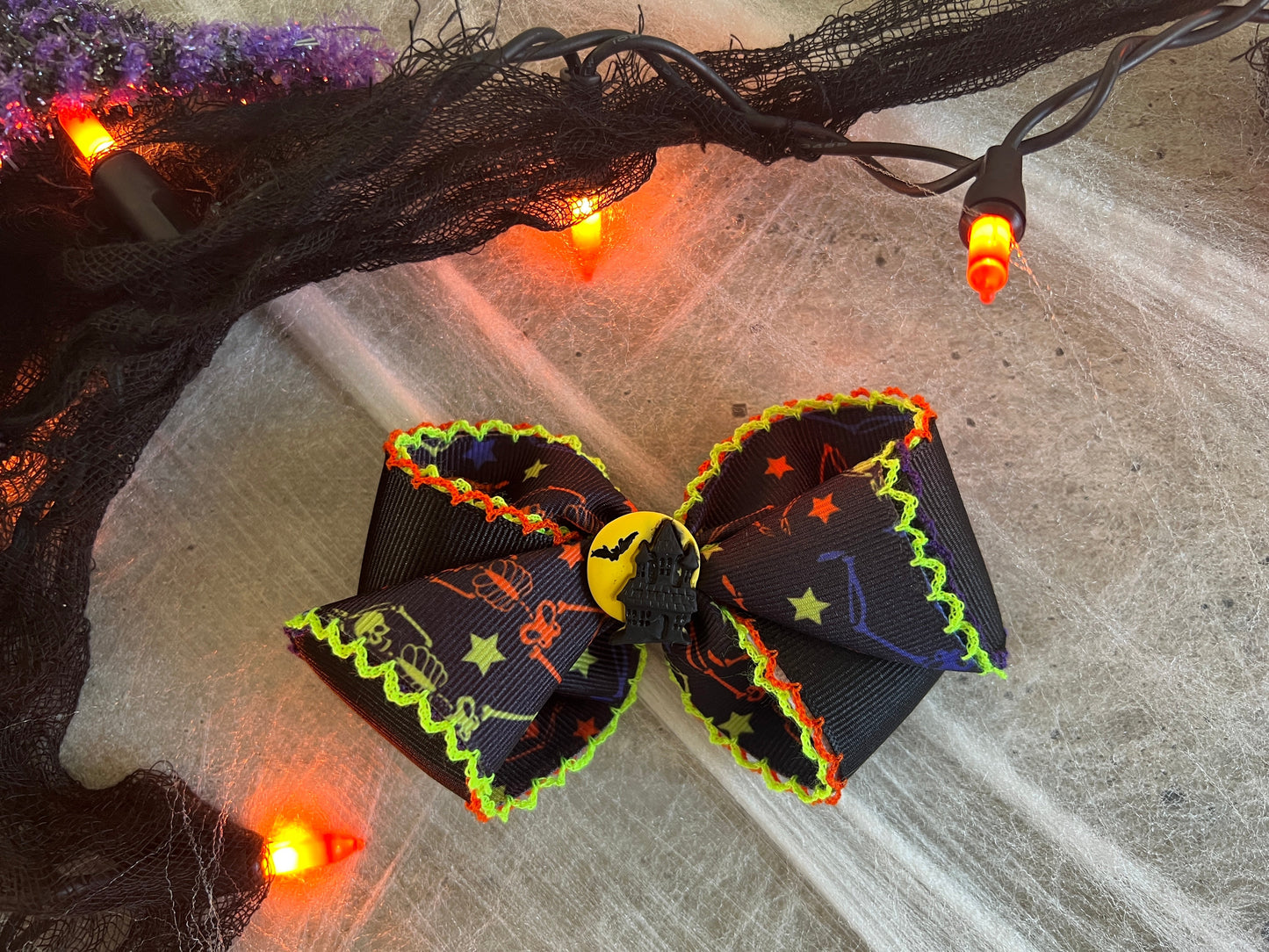 Haunted House Bow